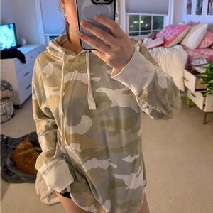 aerie camo hoodie